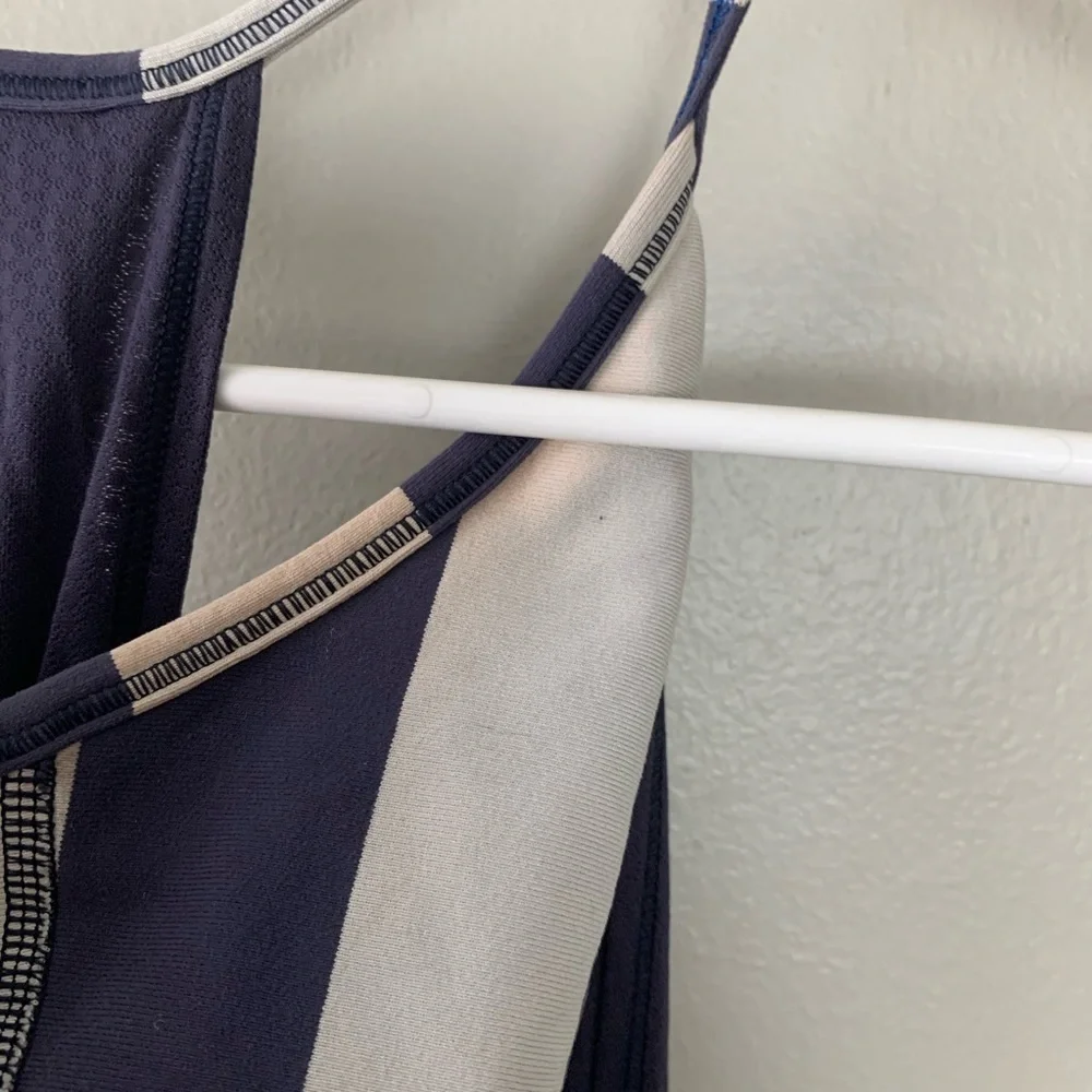 Lululemon Tank Top - Picture 5 of 8